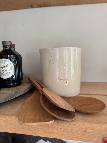 Pot voor keukengerei in Sahara